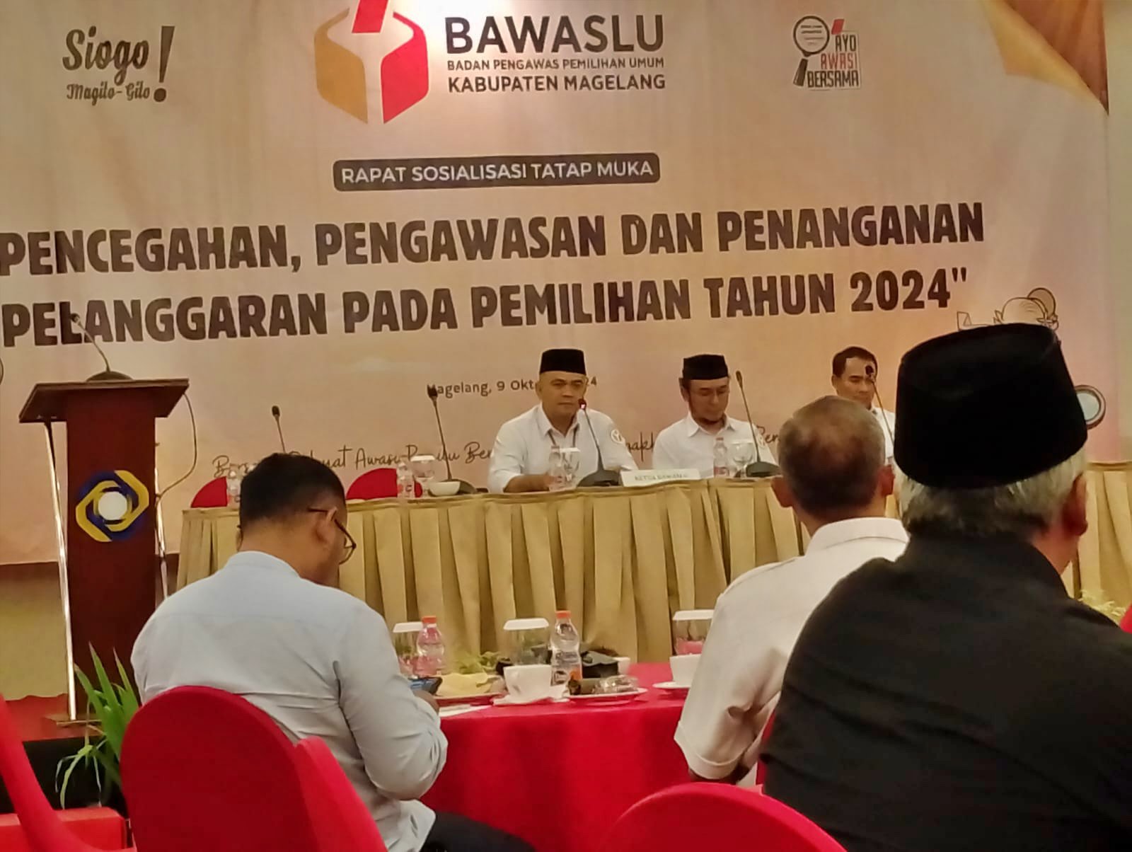 Bawaslu Kabupaten Magelang gelar acara pencegahan dan pengawasan dengan peserta Parpol, perwakilan Paslon dan Penyelenggaran dan Pengawas di Grand Artos Hotel Magelang