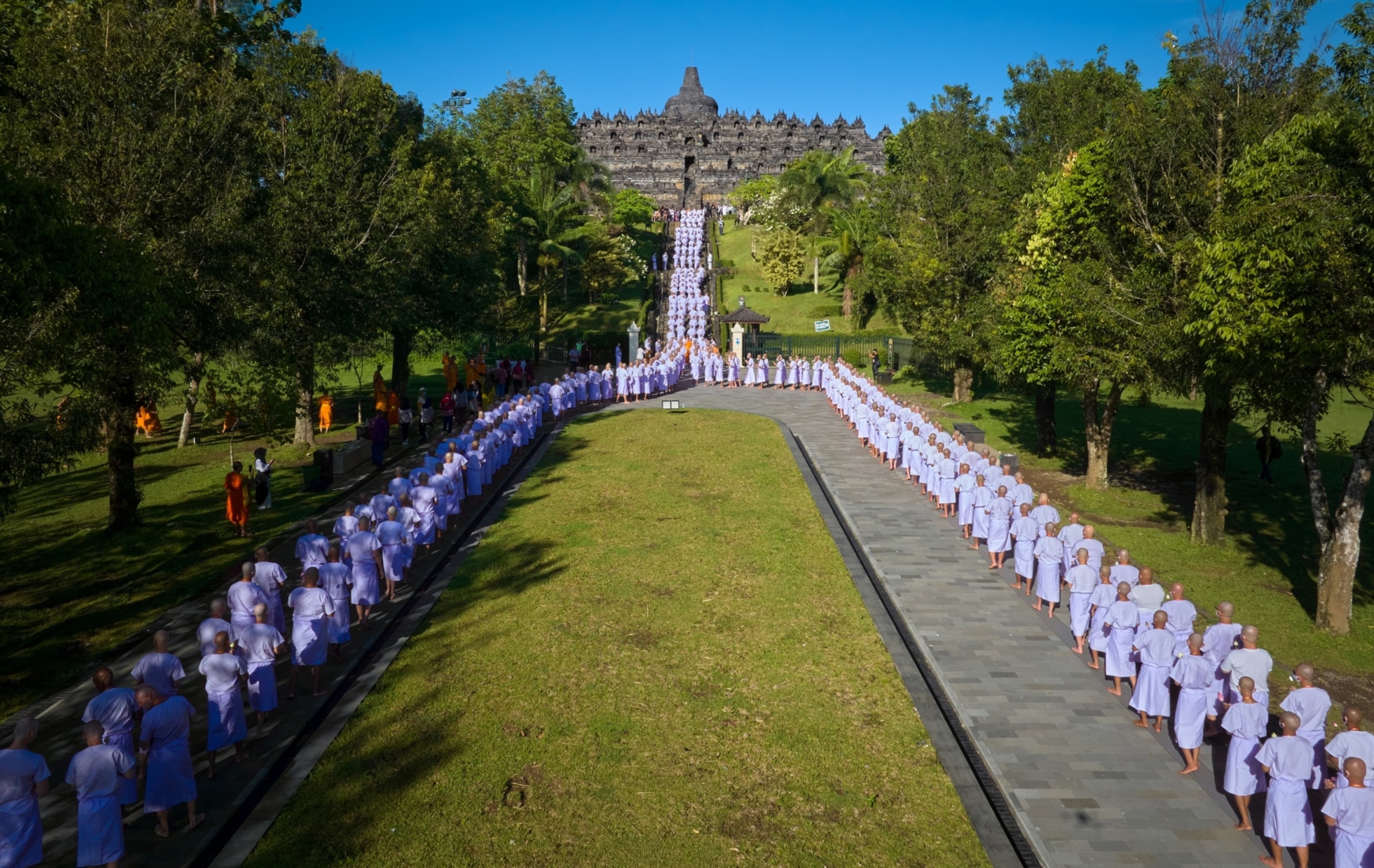 Gencar Promosikan Borobudur, Kemenag Pacu Wisata Religi Umat Buddha Indonesia dan Dunia