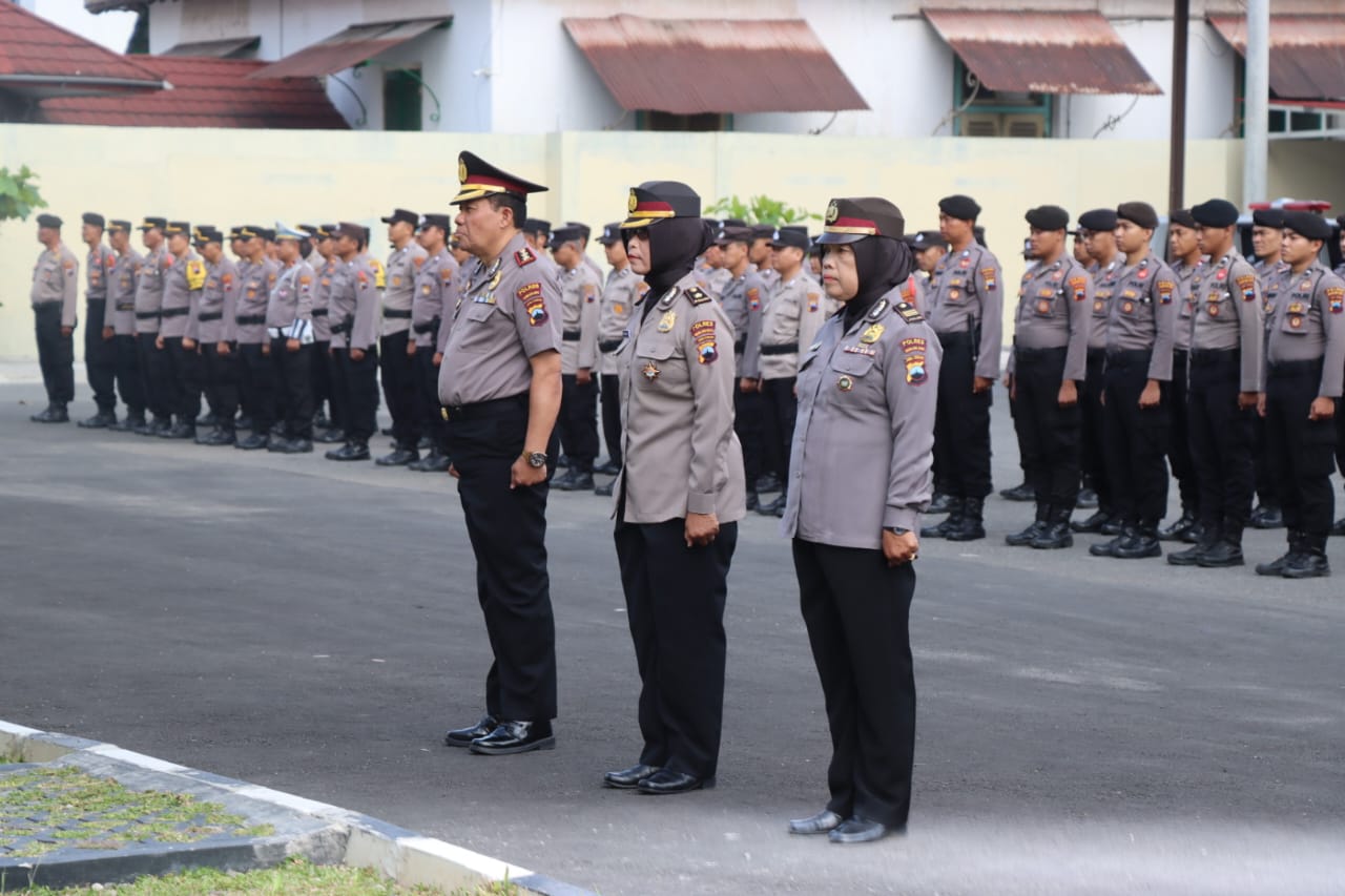 Tiga Perwira Polres Magelang Kota Peroleh Kenaikan Pangkat Pengabdian Jelang Pensiun