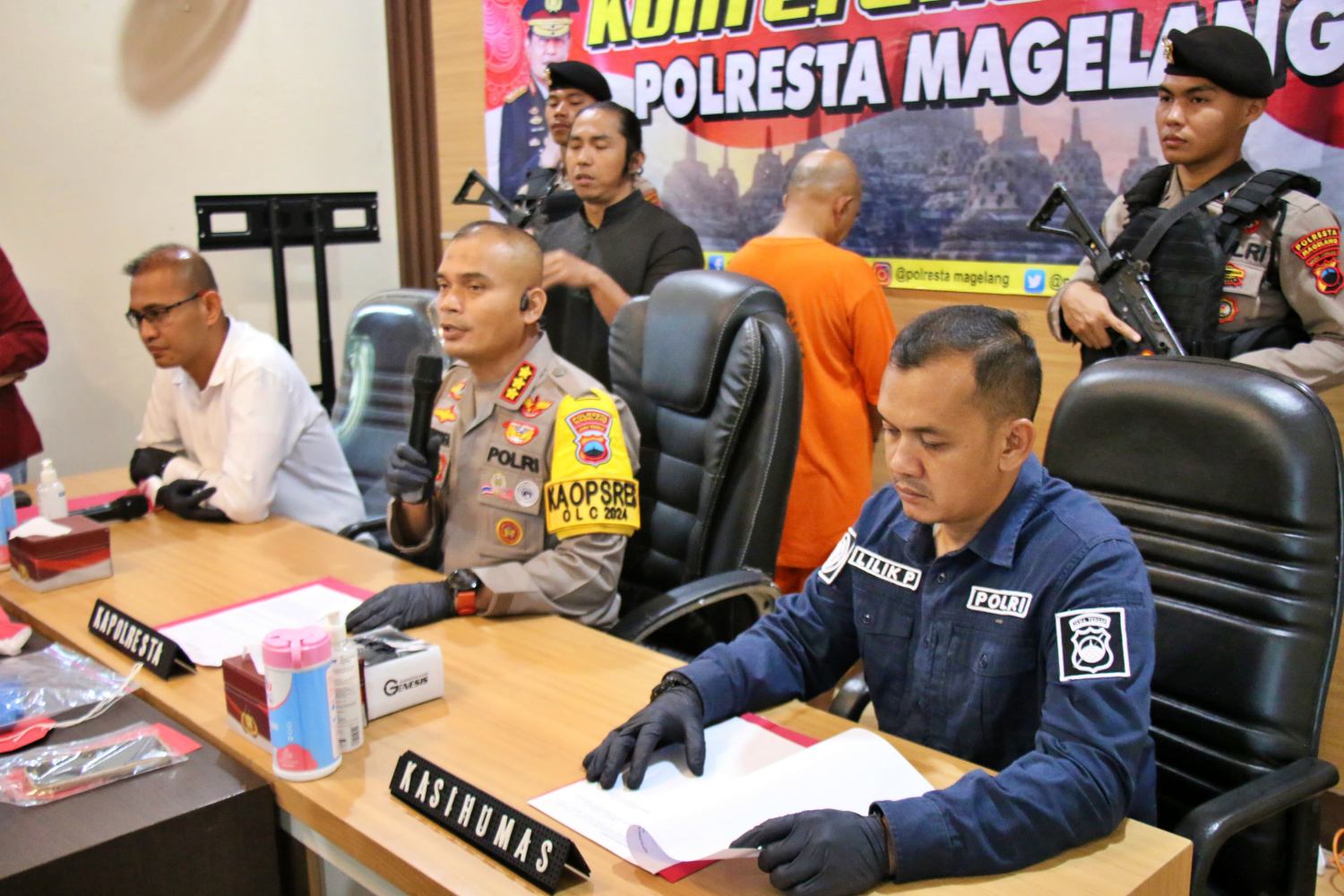 Dicukur botak, oknum guru SMP di Magelang pelaku pelecehan seksual kepada siswinya