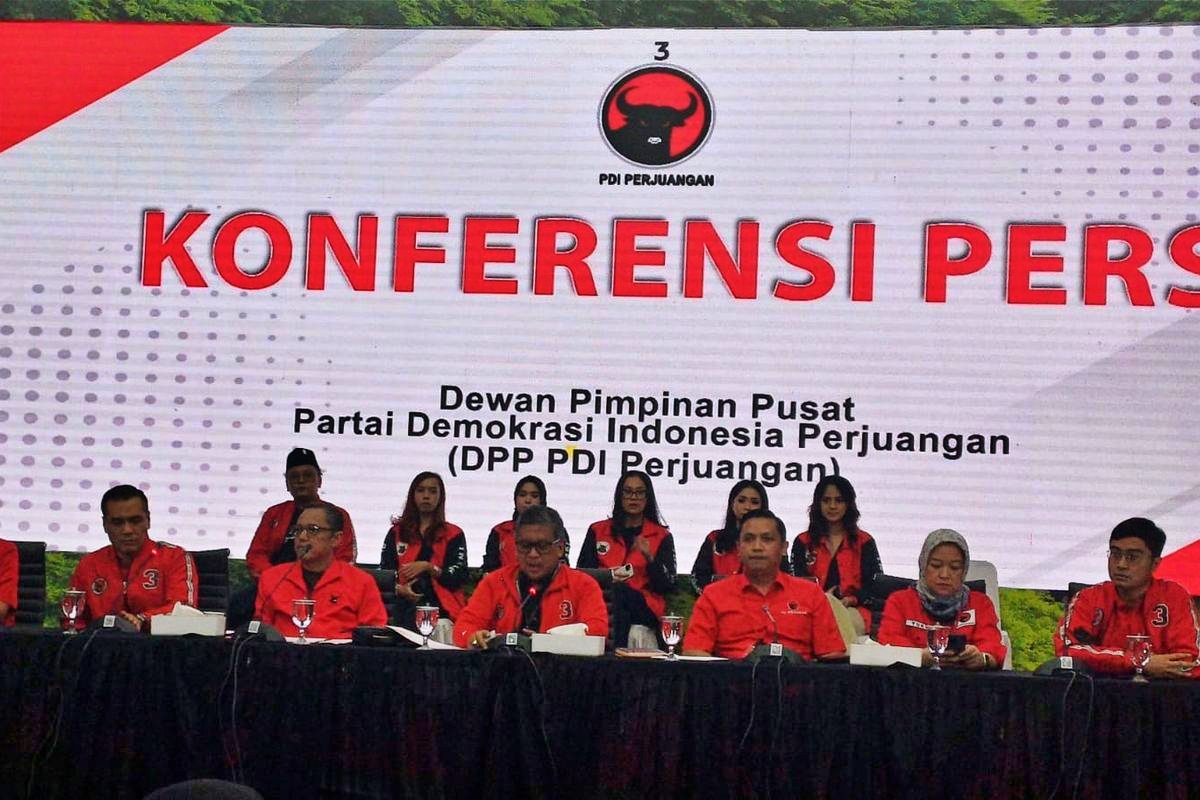 Konferensi Pers DPP PDI Perjuangan terkait pemecatan kader