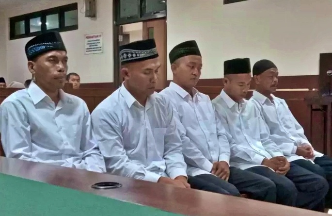 Lima terdakwa kasus politik uang Pilkada Sleman 2024 menjalani sidang di PN Sleman