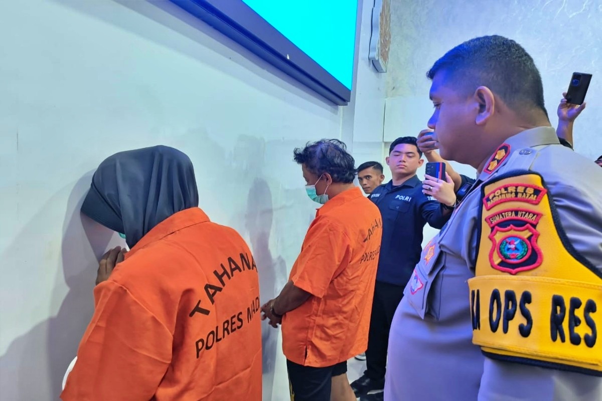 Pasutri pelaku sexs menyimpang ditangkap Polisi