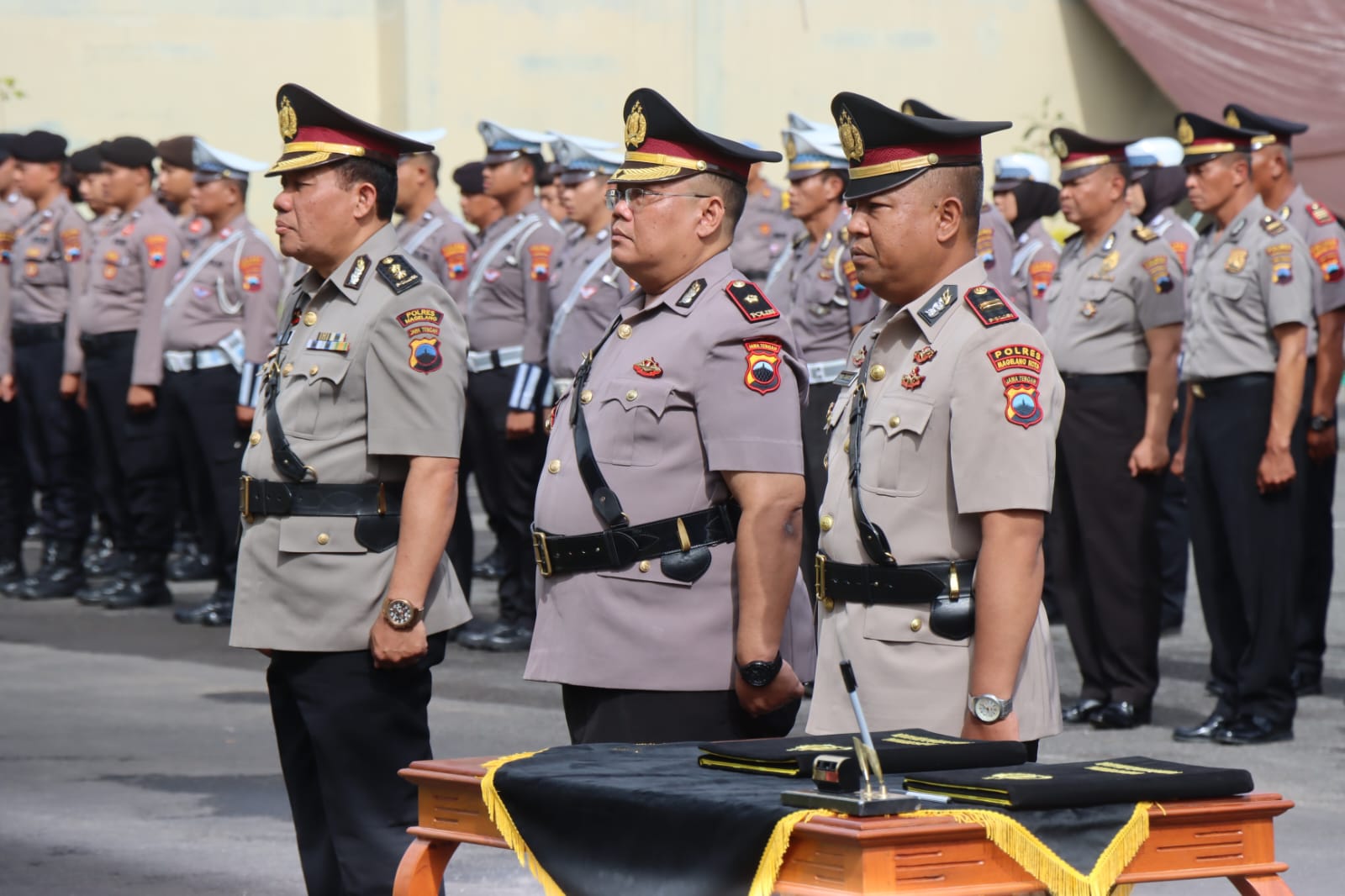 Polres Magelang Kota Gelar Sertijab Kasat Binmas dan Kapolsek Magelang Utara