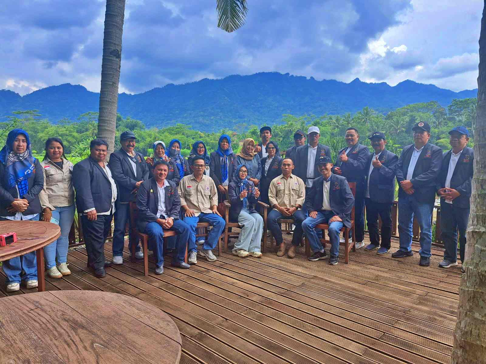 PHRI Kabupaten Karanganyar berkunjung ke PHRI Kabupaten Magelang