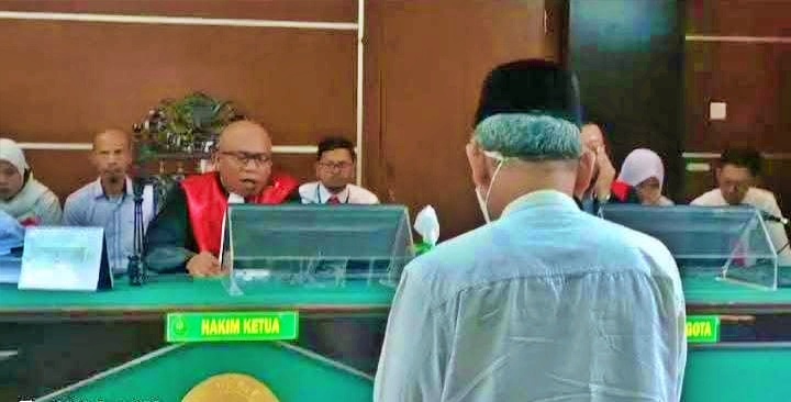 Seorang tokoh agama di Magelang saat menerima vonis kasus pelecehan seksual kepada santrinya