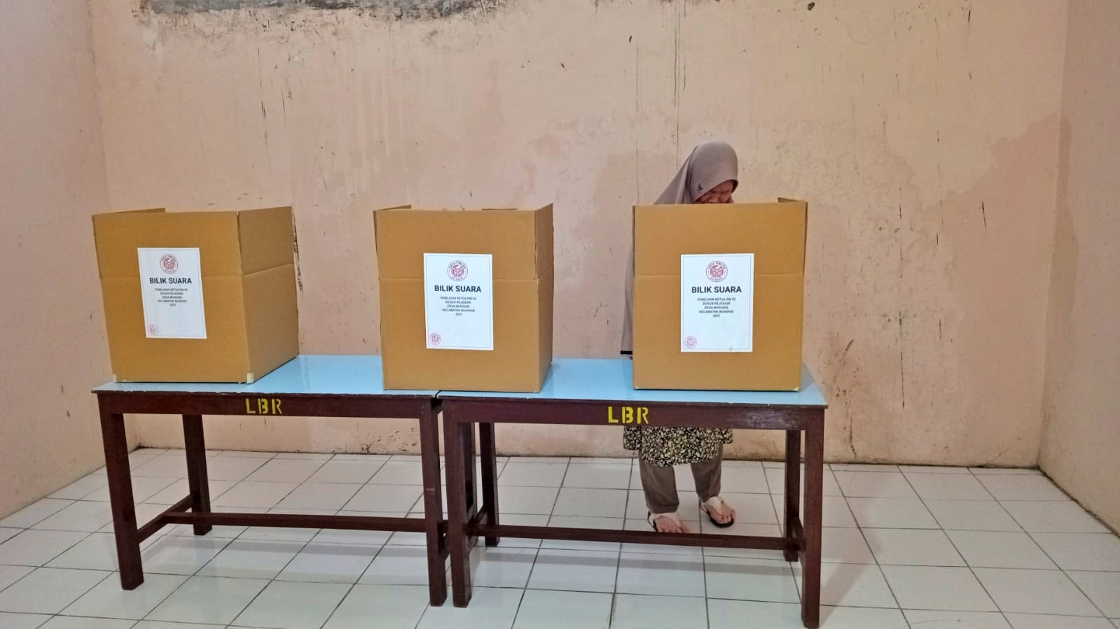 warga RW. 09 Dusun Rejosari, Desa Mungkid, Kecamatan Mungkid, Kabupaten Magelang melaksanakan Pemilihan Ketua RW dan Pemeriksaan Kesehatan Gratis