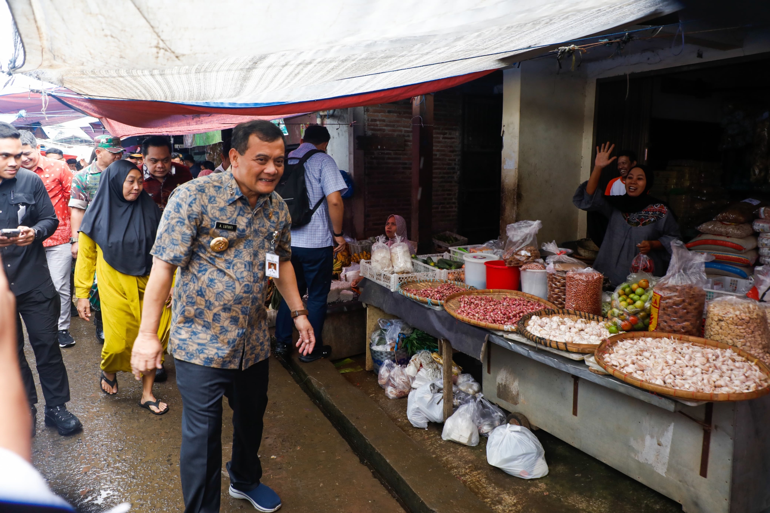 Pastikan Harga Pangan Terjaga Selama Ramadan, Ahmad Luthfi Pantauan Harga di Pasar Tradisional