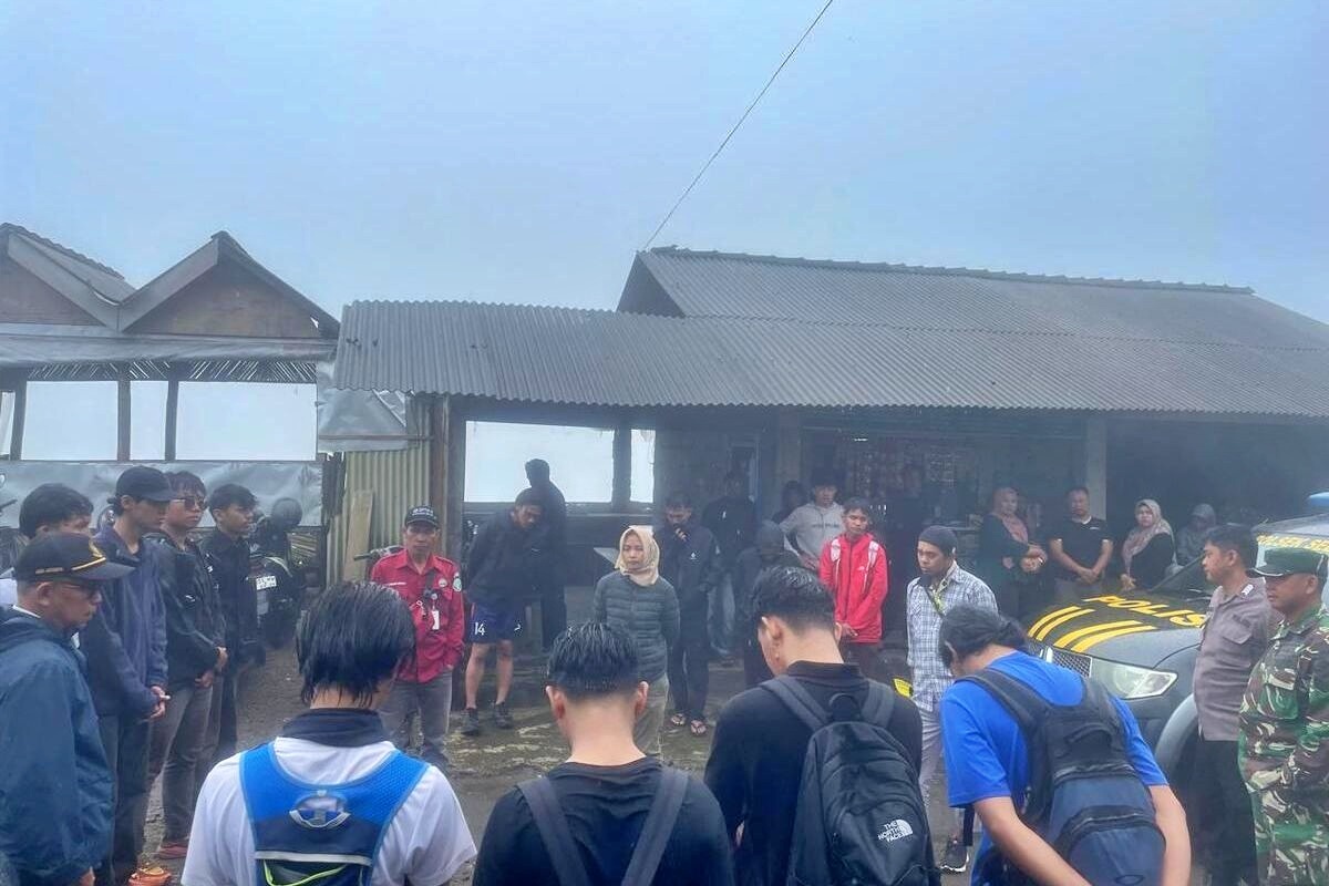 20 orang nekat mendaki Gunung Merapi diamankan petugas di Selo Boyolali