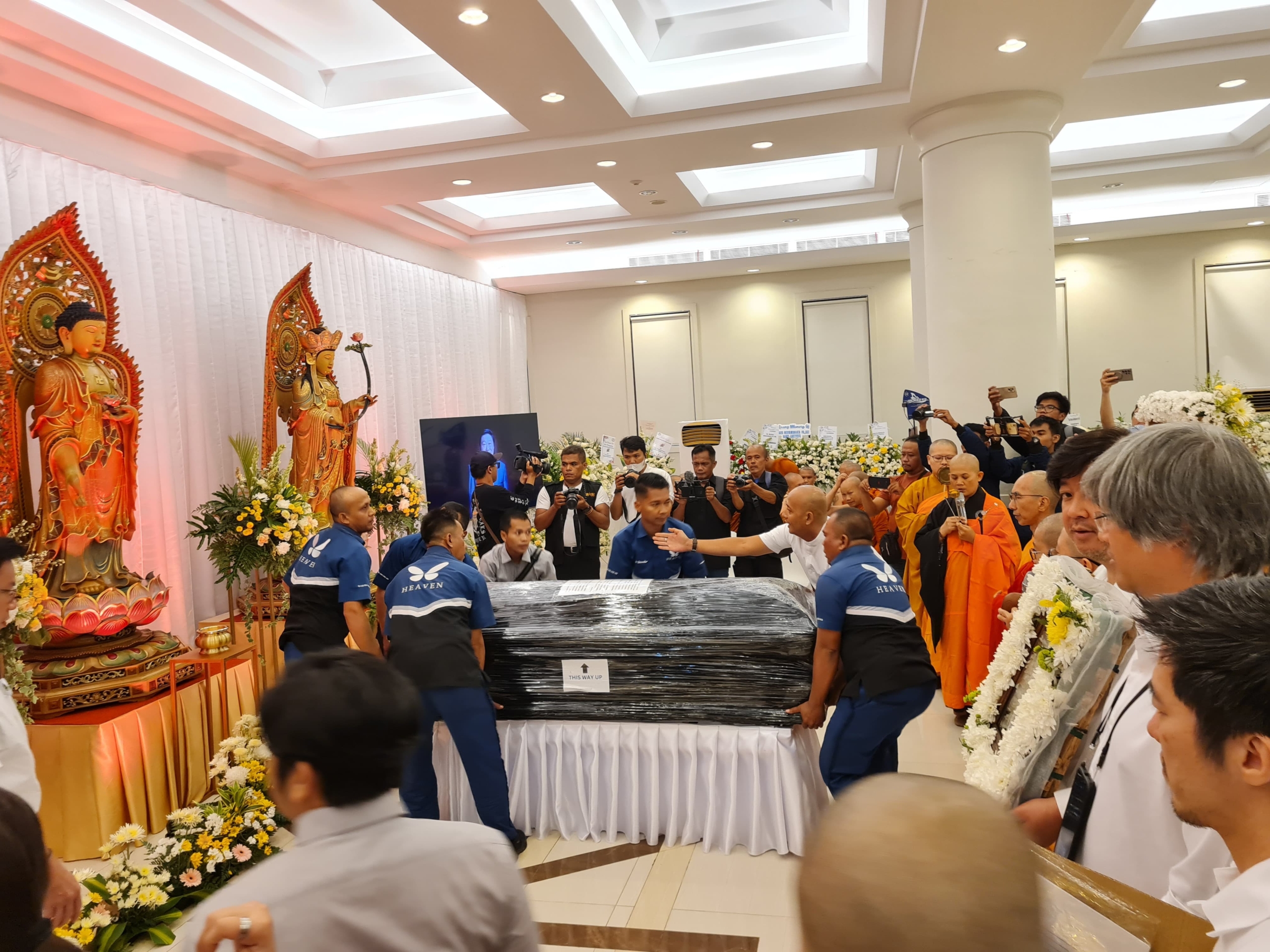 Jenazah Murdaya Poo Disemayamkan di Vihara GVA Mendut Magelang