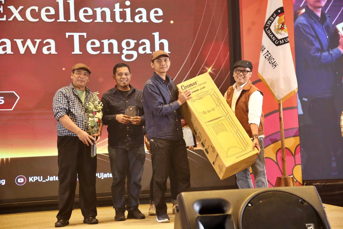 KPU Kabupaten Magelang raih penghargaan Juara 2 penyusunan regulasi terbaik