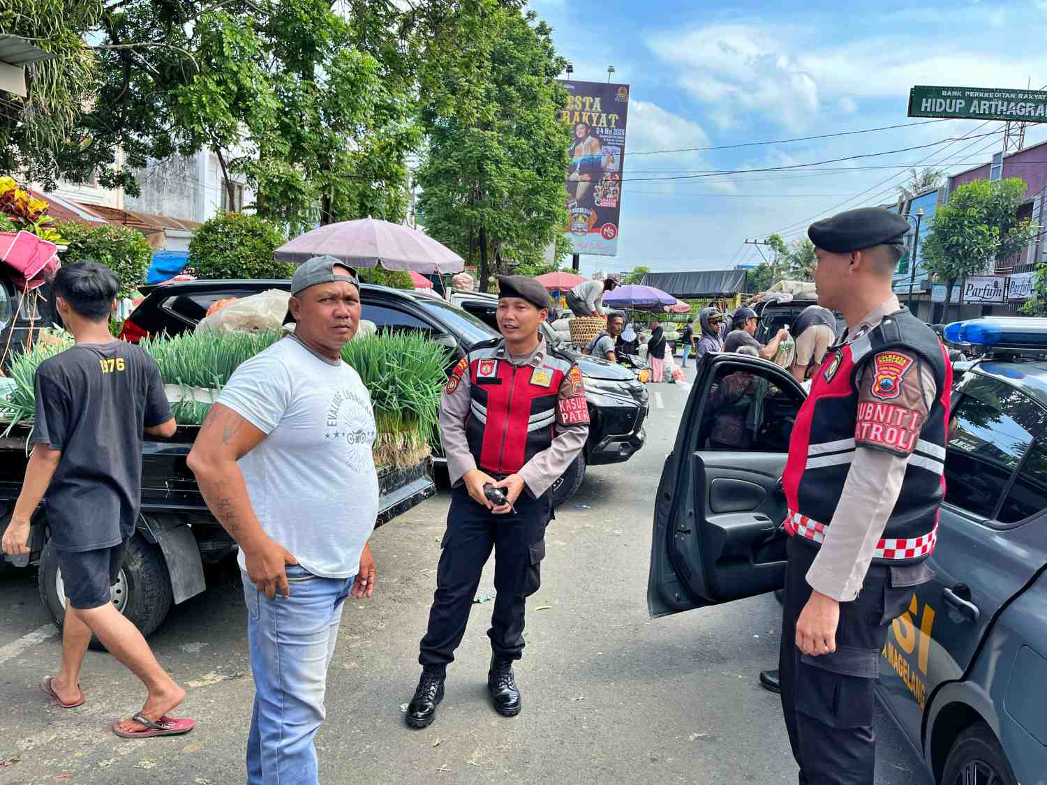 Satuan Samapta Polresta Magelang patroli cegah pungli dan premanisme di Muntilan