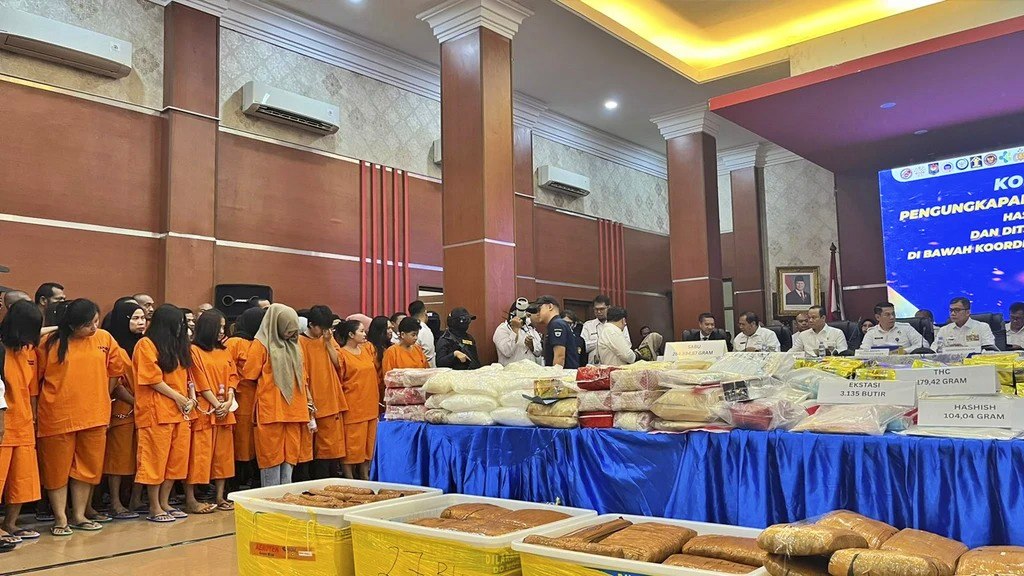 BNN ungkap fakta mencengangkan, Dari 285 tersangka kasus narkoba, 10 persennya adalah ibu rumah tangga
