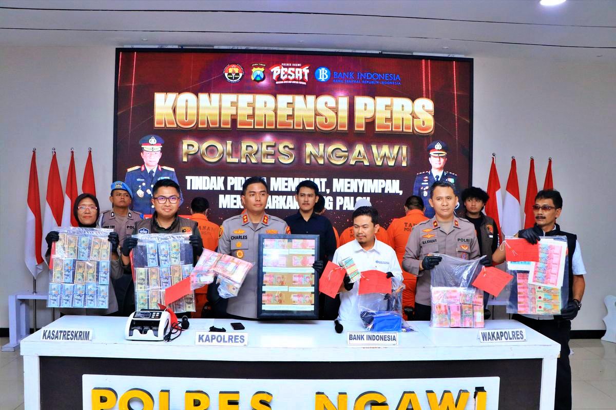 Dua Kepala Desa Ditangkap karena Edarkan Uang Palsu