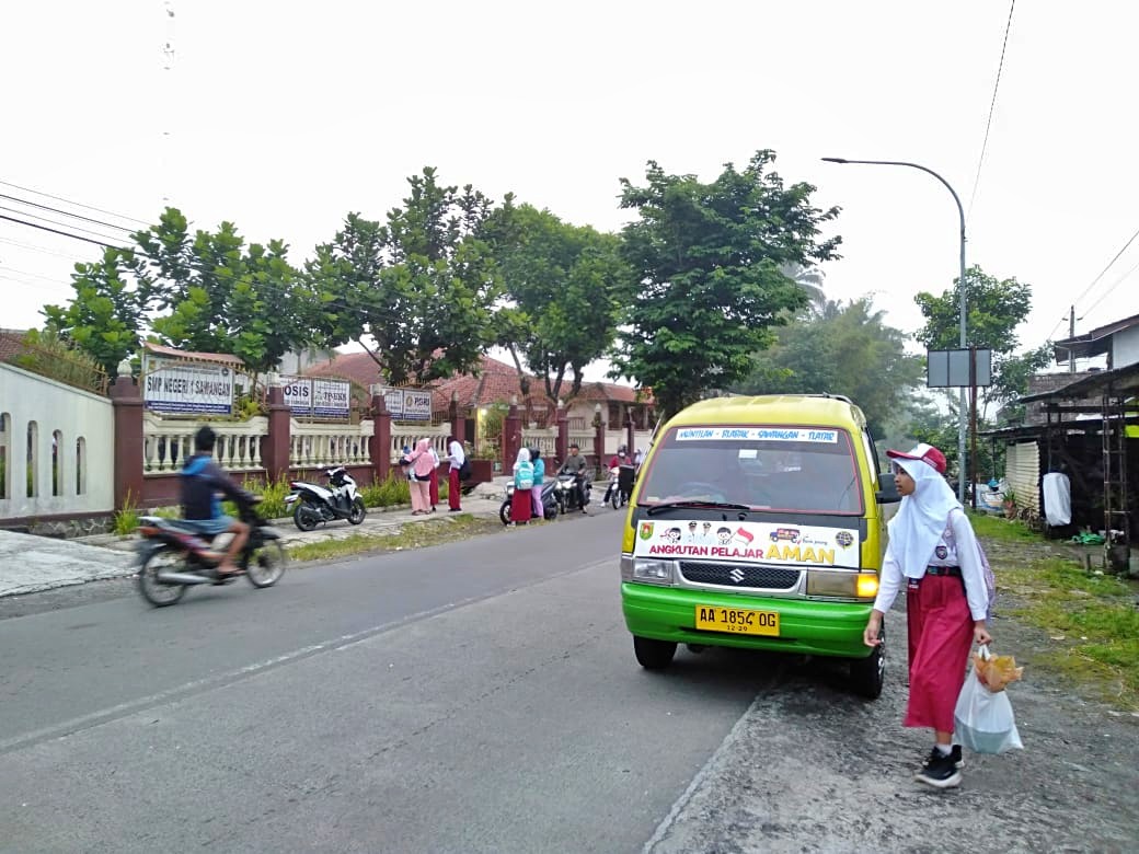 Angkutan Pelajar Gratis Kabupaten Magelang