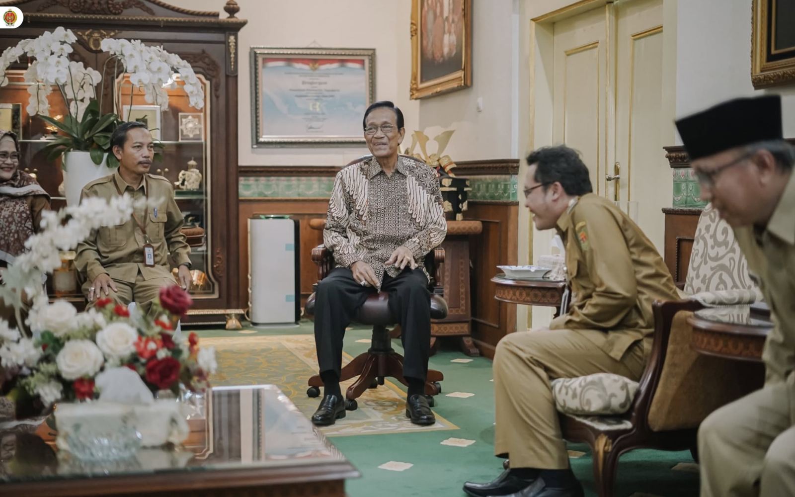 Bupati Magelang Grengseng Pamuji bersama rombongan Sowan ke Sri Sultan Hamengku Buwono X