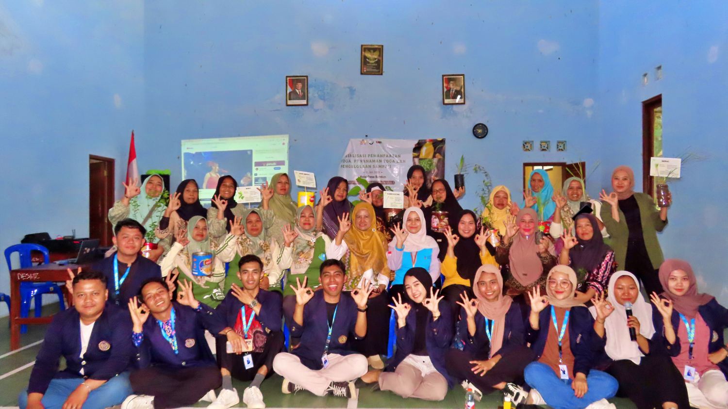 Mahasiswa KKN-T Unimma 2025 Mewujudkan Desa Sehat_Melalui Penyusunan Profil Desa, Jamu Ginger Shot, dan Penanaman TOGA di Desa Senden