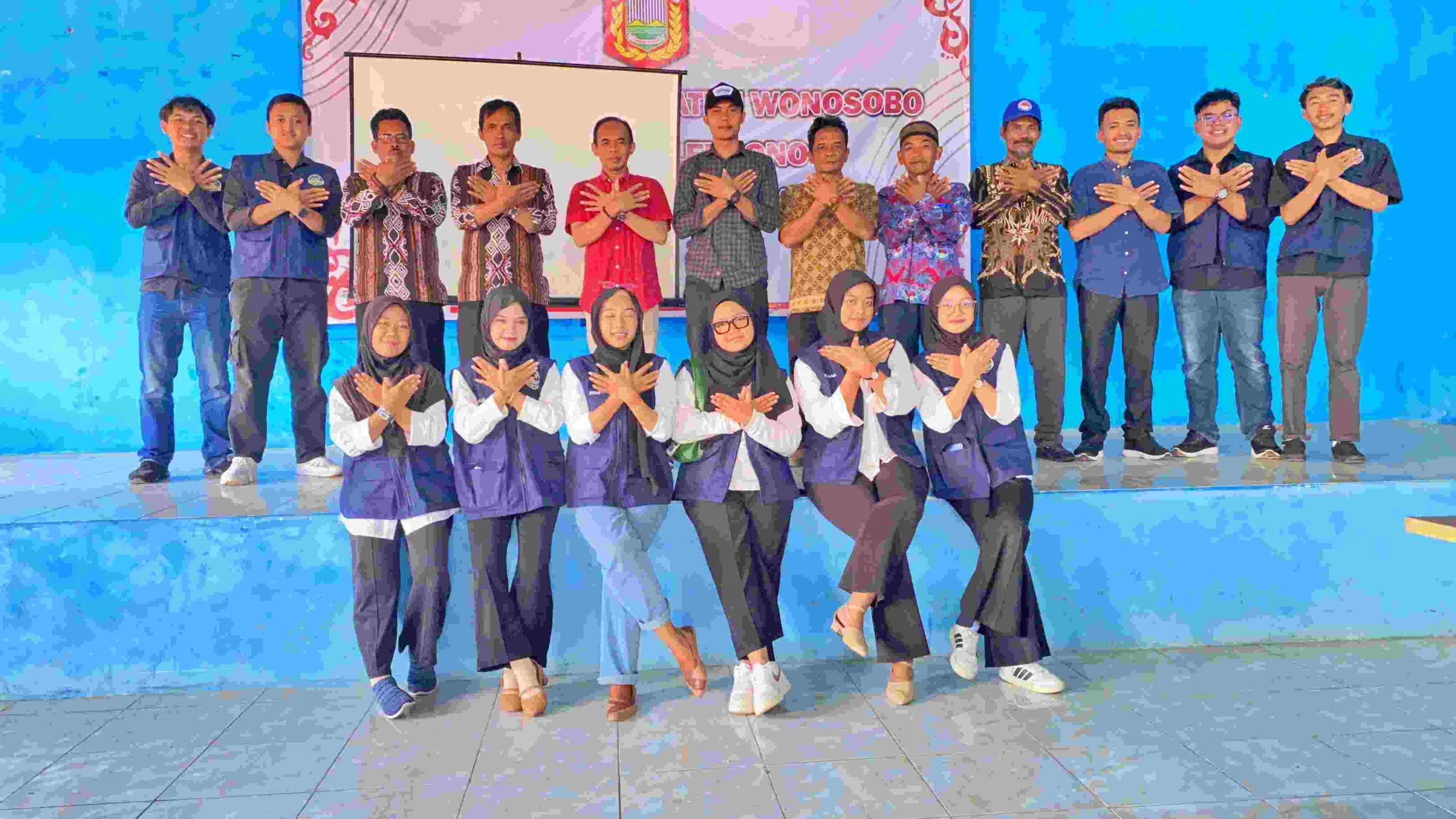 Pelatihan TIK oleh KKN Untidar Dukung Digitalisasi Pemerintahan Desa Jonggolsari