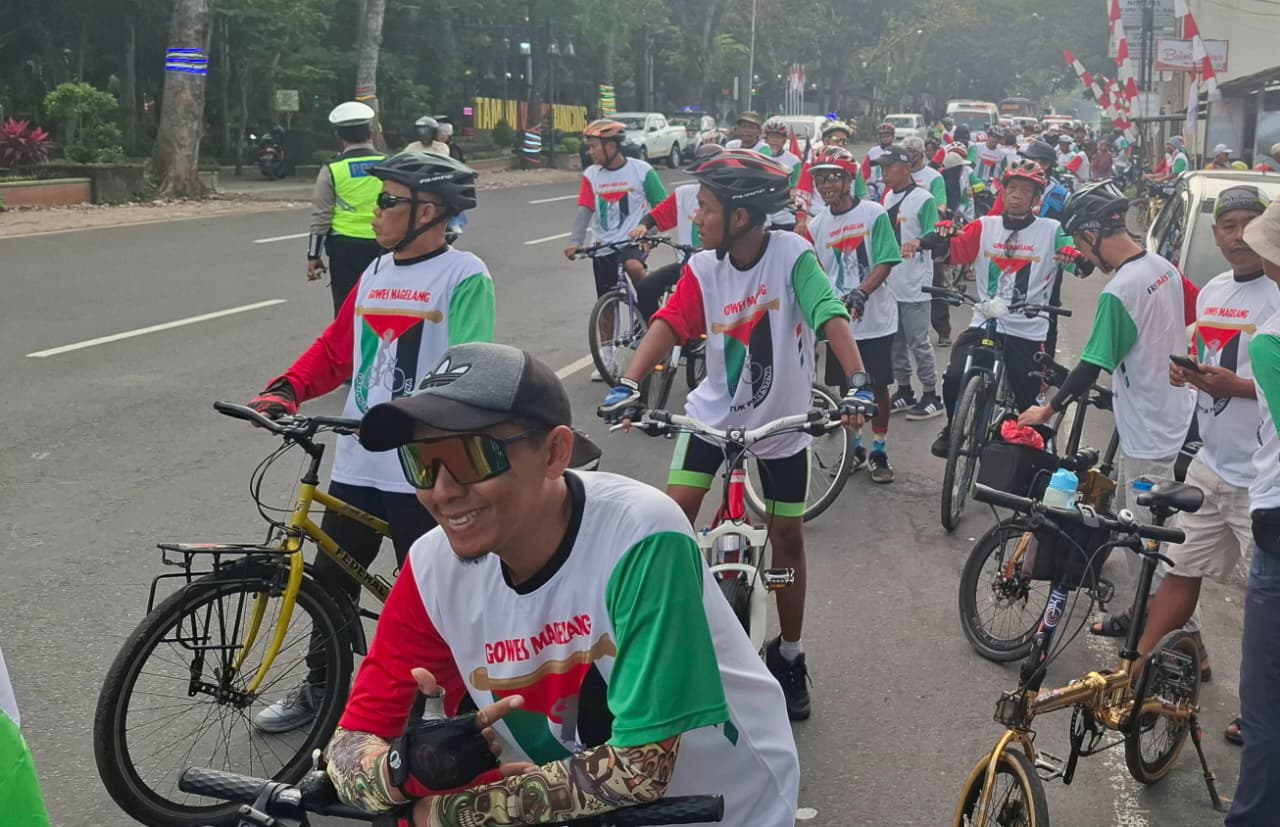 Ratusan Pesepeda Magelang Raya Ikuti Gowes Bareng Peduli Palestina