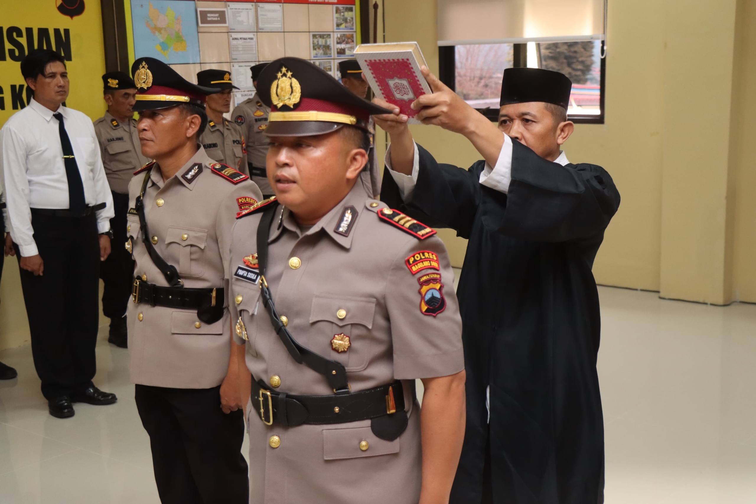 Sertijab Kapolsek Bandongan, Ini Pesan Kapolres Magelang Kota