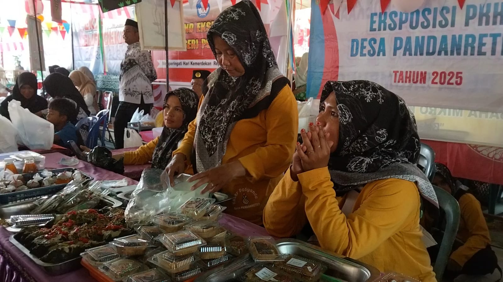 Puluhan Stand UMKM Ramaikan Perayaan HUT ke-80 RI di Srumbung Magelang