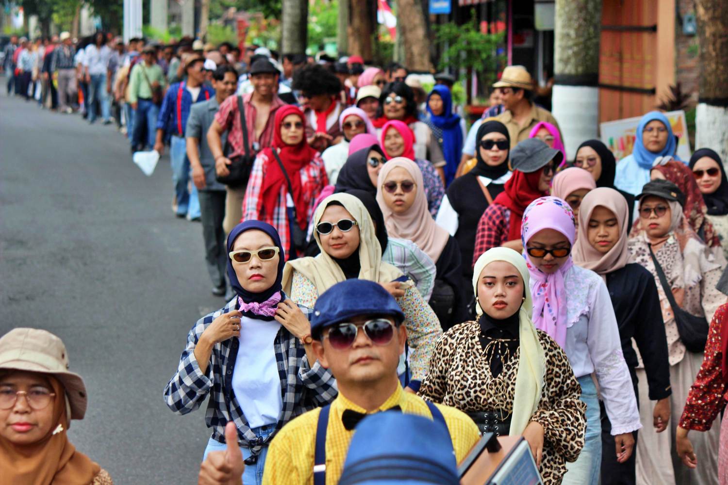 Pegawai DPUPR Magelang Bikin Heboh Warga, Lihat Kostum Unik Mereka di HUT RI ke-80!