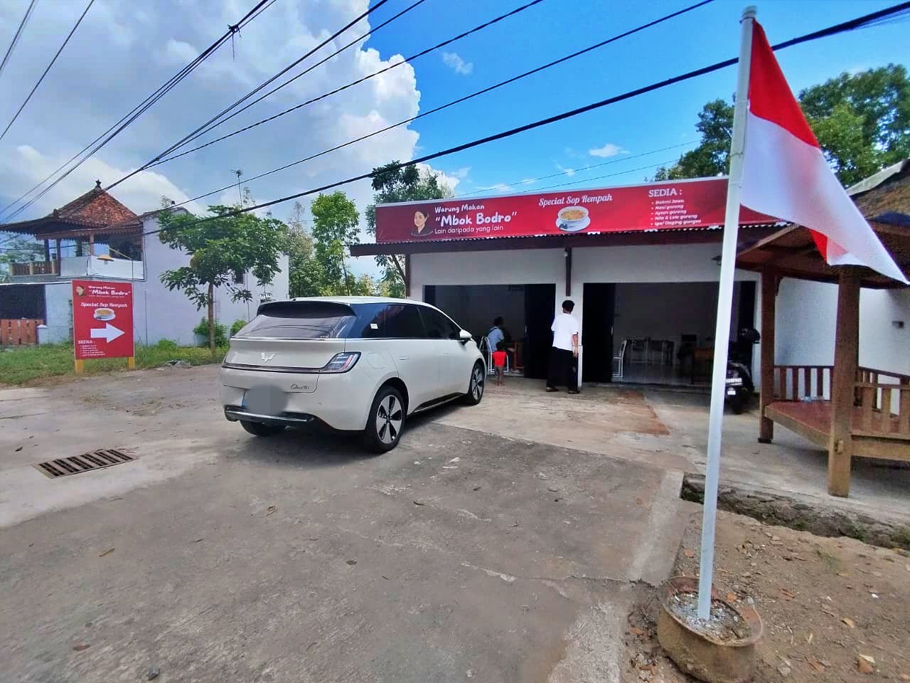 Warung Sop Rempah Mbok Bodro Resmi Dibuka, Tawarkan Cita Rasa Baru di Magelang