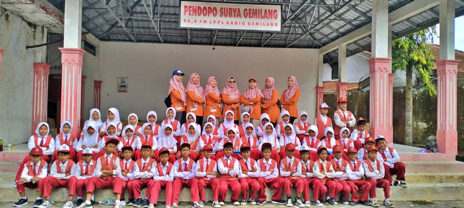 Kerja Keras Terbayar, Drumband SDN Menayu 1 Juara 2 di Kejurkab LKKB 2025