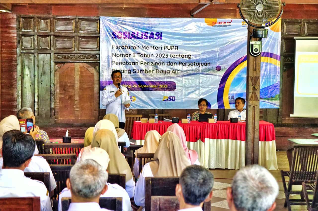 Bupati Magelang Grengseng Pamuji saat menghadiri sekaligus menjadi narasumber sosialisasi Permen PUPR No 3 Tahun 2023 Soal Air Tanah