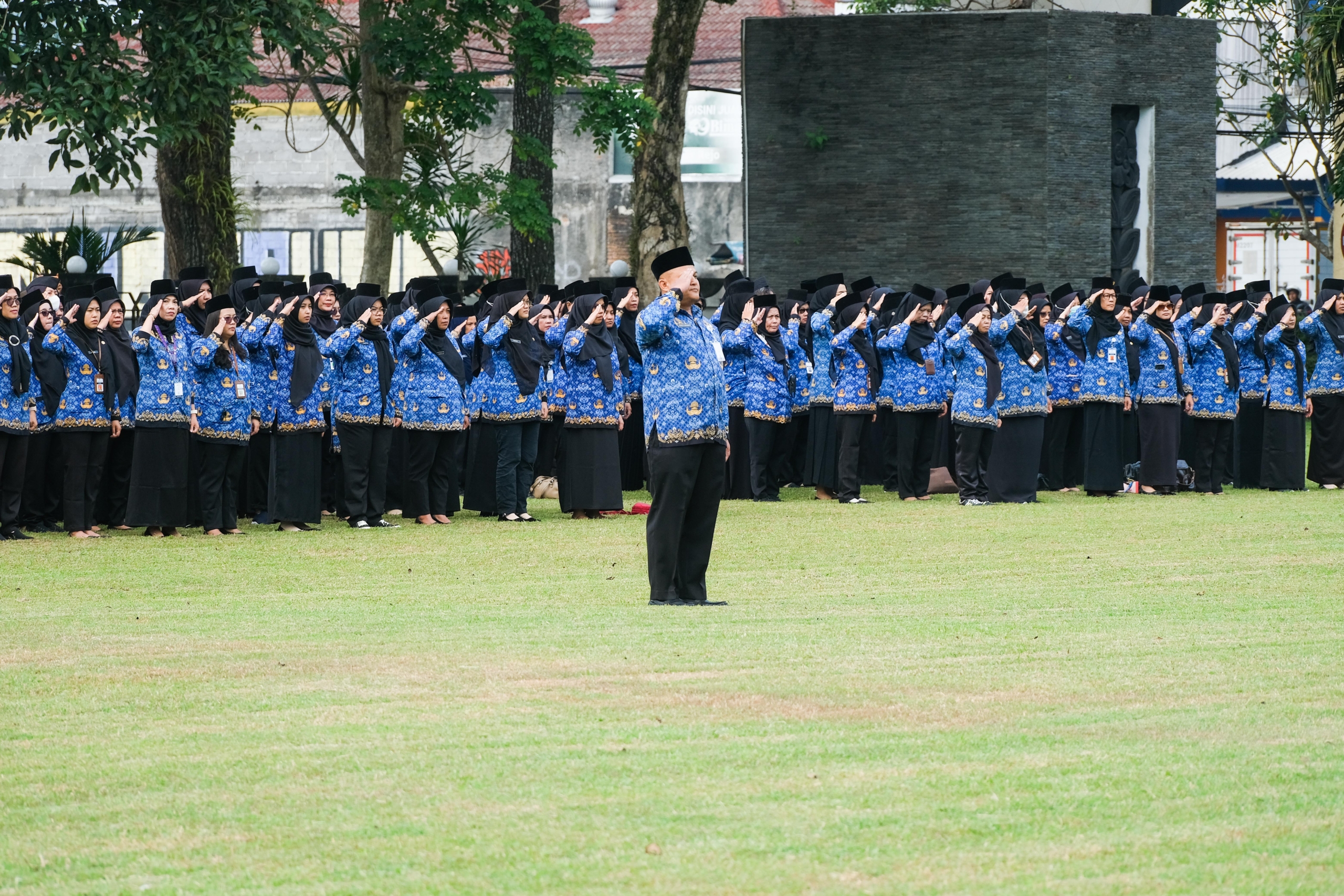 Wali Kota Magelang Ingatkan ASN: Jangan Sekedar Hadir di Kantor, Harus Beri Manfaat Bagi Masyarakat