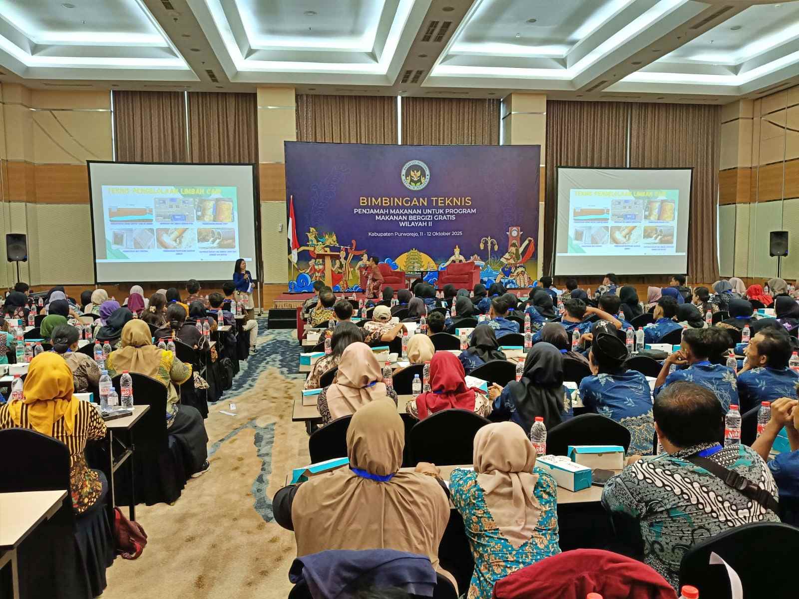 BGN Gelar Bimtek Penjamah Pangan Serentak Diikuti 10.000 Peserta SPPG Tingkatkan Kompetensi Keamanan Pangan Nasional