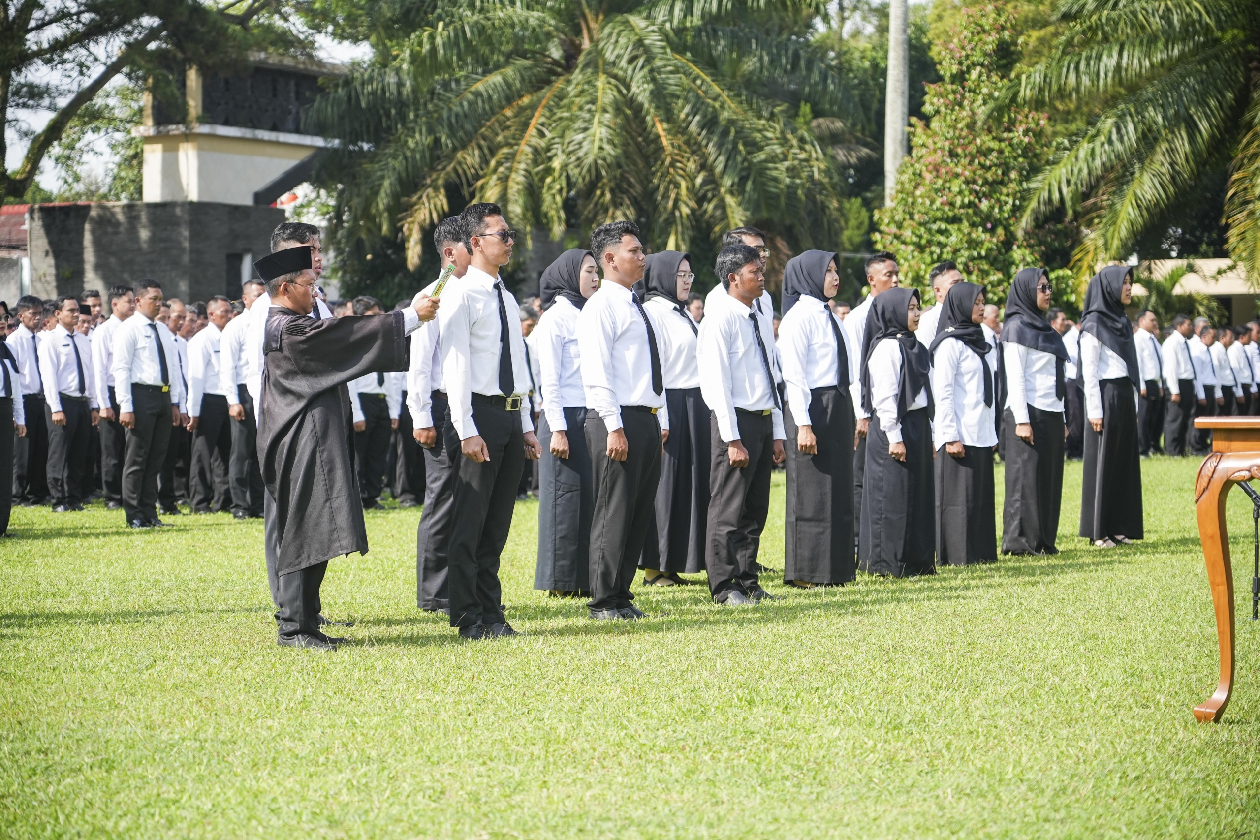 Wali Kota Magelang Lantik 1.375 ASN, Mayoritas PPPK Paruh Waktu