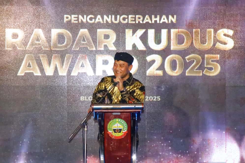 Gubernur Ahmad Luthfi Raih Penghargaan Pemimpin Percepatan Ekonomi Daerah