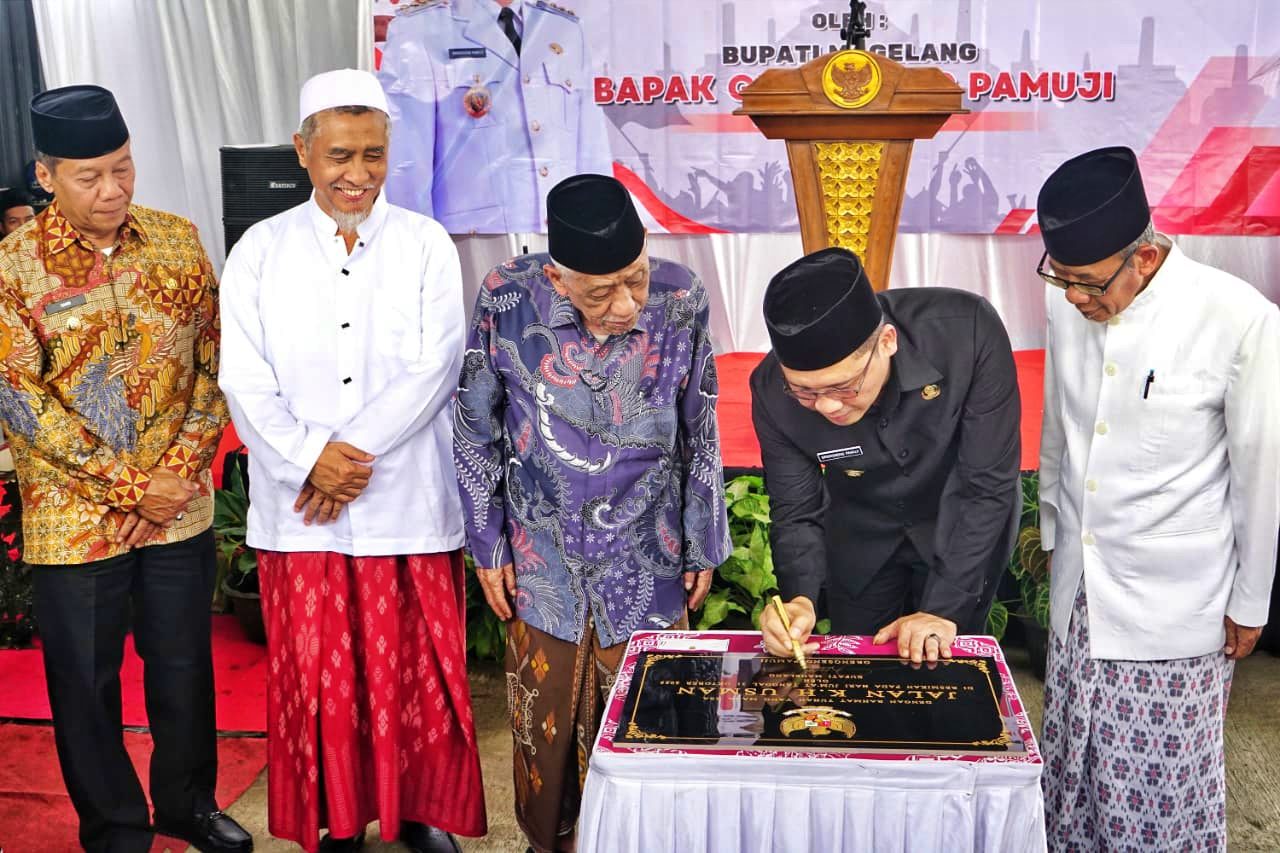 Bupati dan Wakil Bupati Magelang Resmikan Jalan KH Utsman Di Tegalrejo