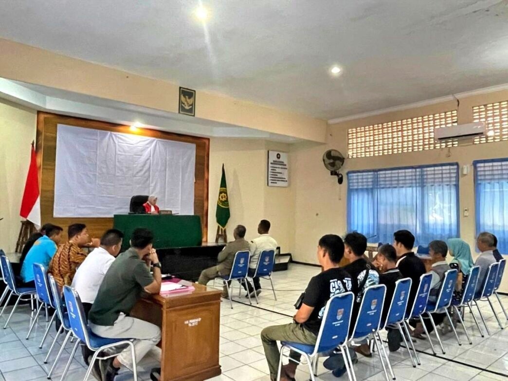 Sidang Tipiring Kasus Penjual Miras Ilegal dan K3