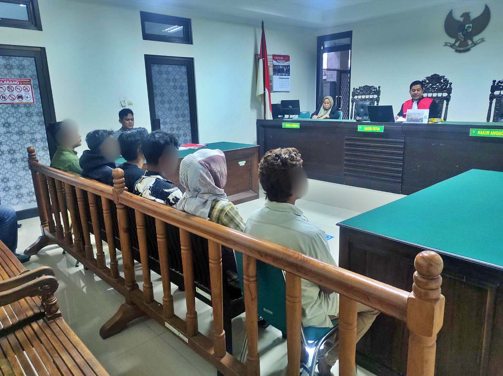 6 warga Muntilan jalanai sidang Tipiring karena Miras Ilegal