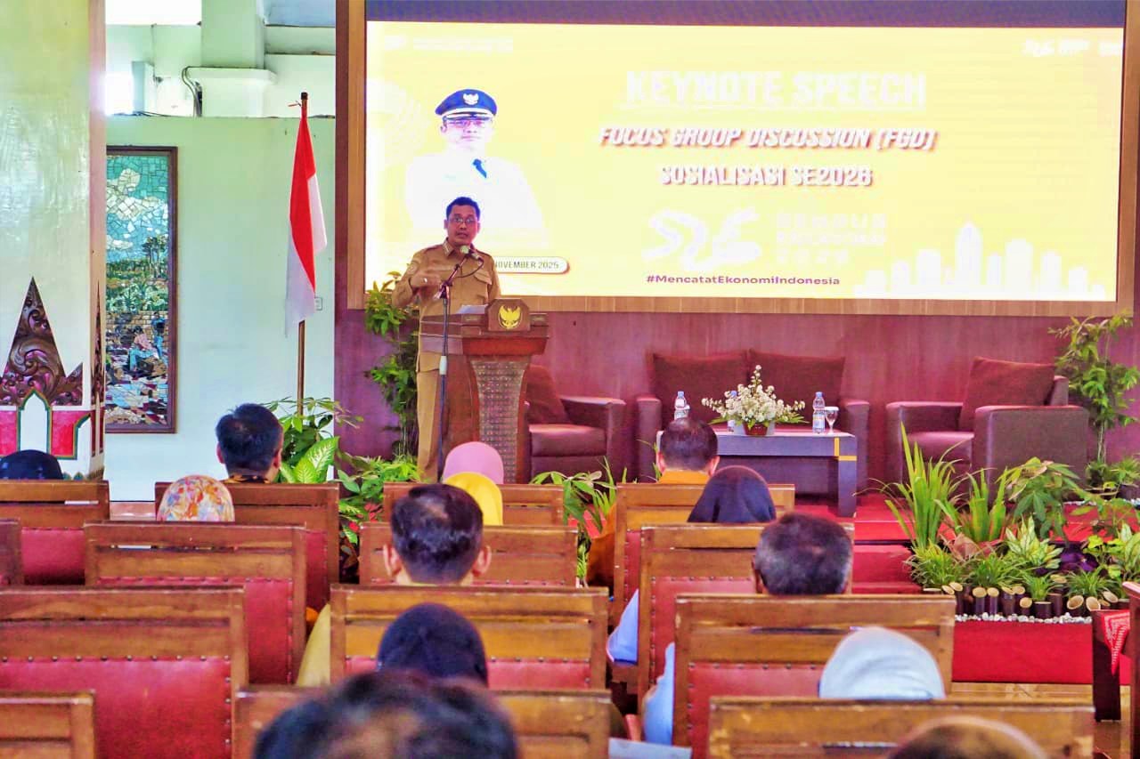 Bupati Magelang Grengseng Pamuji saat membuka sekaligus memberikan arahan pada acara Focus Group Discussion (FGD) Sosialisasi SE 2026 yakni Sensus Ekonomi