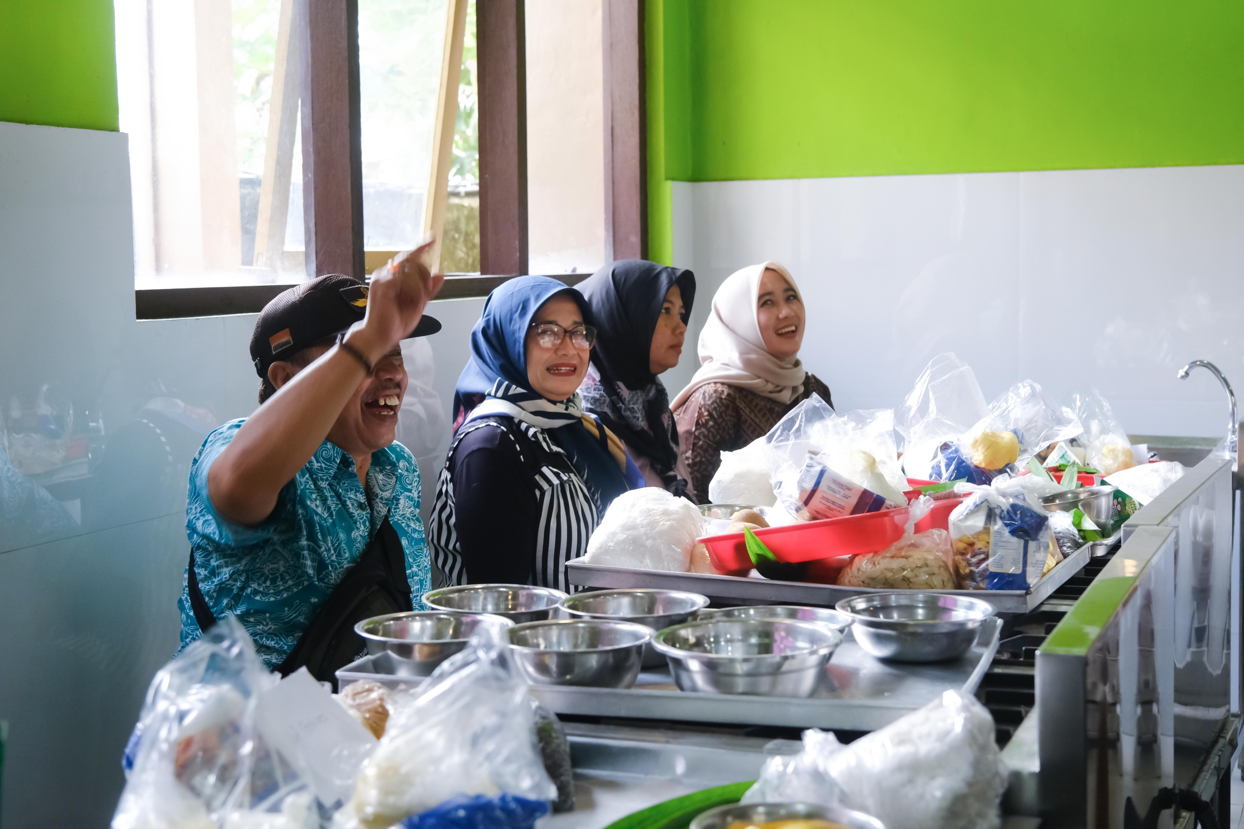 Perkuat Daya Saing UMKM, DPPKUM Kota Magelang Gelar Pelatihan Olahan Makanan