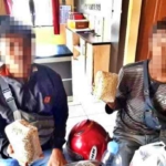 Dua pria asal Cirebon Jawa Barat yang diamankan polisi di Pasar Sapuran Wonosobo karena menjual mrica oplosan