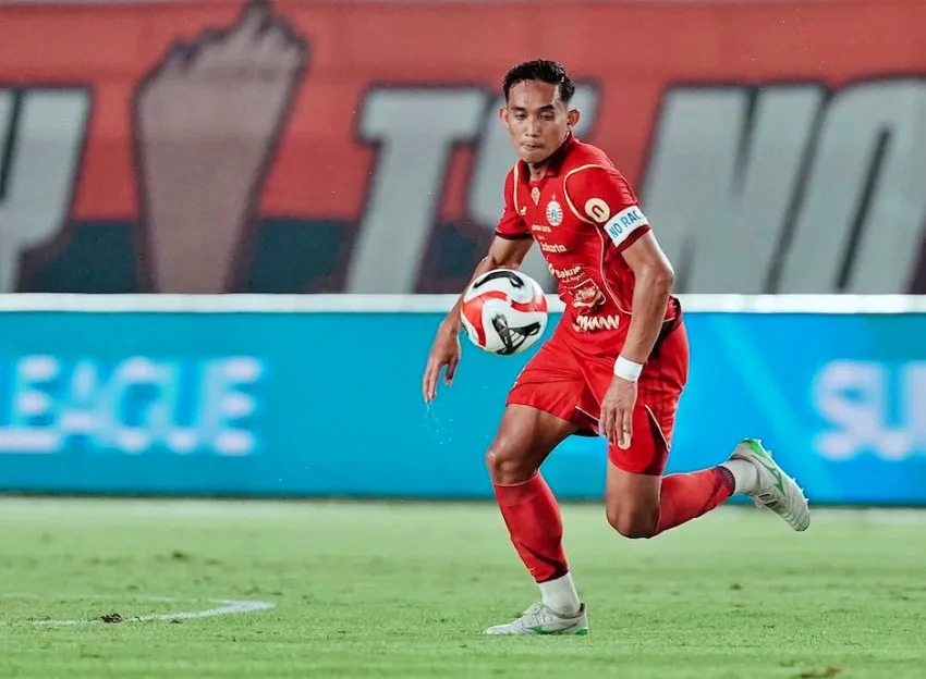 Gol dari Tengah Lapangan Rizky Ridho Masuk Nominasi Puskas Award
