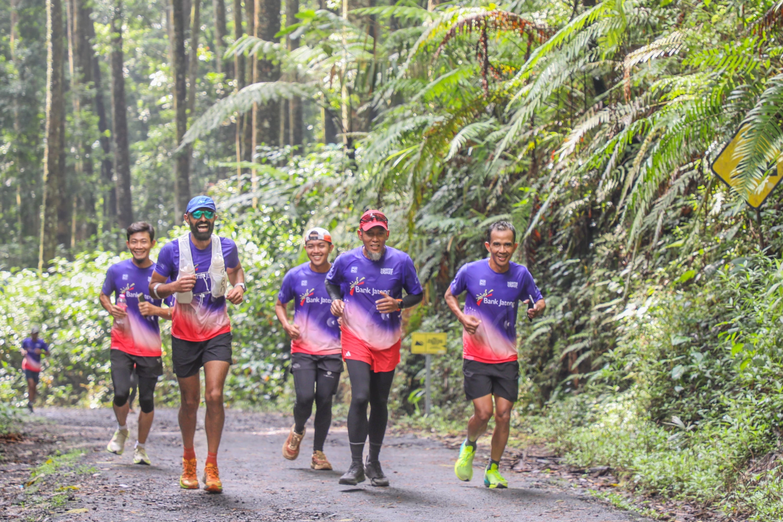 Melalui Trail Run Baturraden, Sekda Jateng Ajak Jaga Kelestarian Alam