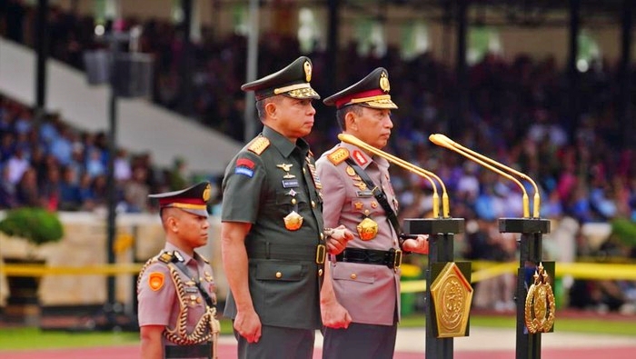 Kapolri dan Panglima di Pelantikan Taruna Akmil dan Akpol 2025 di Magelang