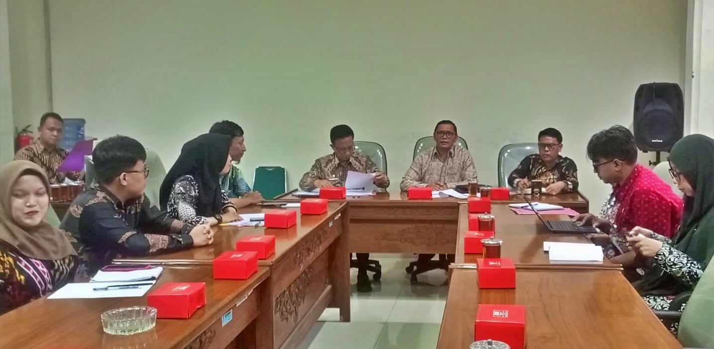 Ratusan Tenaga Honorer Magelang Datangi DPRD, Minta Nasibnya Diperjuangkan ke Jakarta!