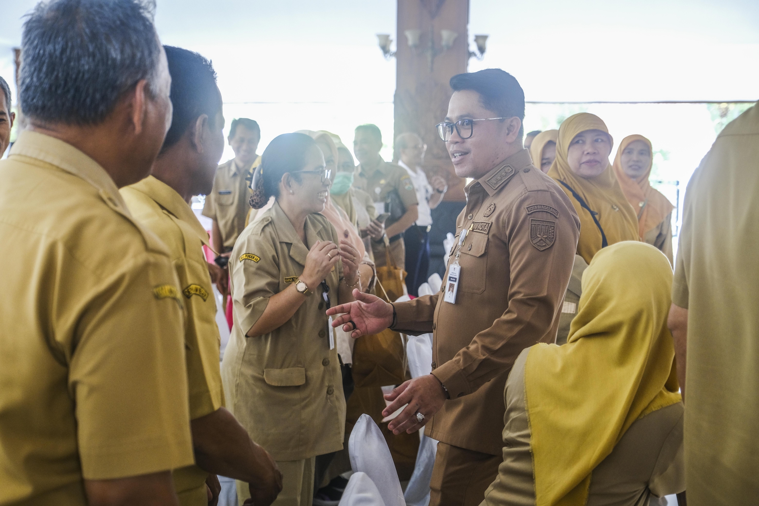 Setelah Puluhan Tahun Mengabdi, 54 ASN Kota Magelang Terima SK Pensiun