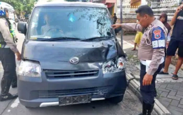 Dua Debt Collector Dikeroyok Massa, Satu Meninggal Dunia