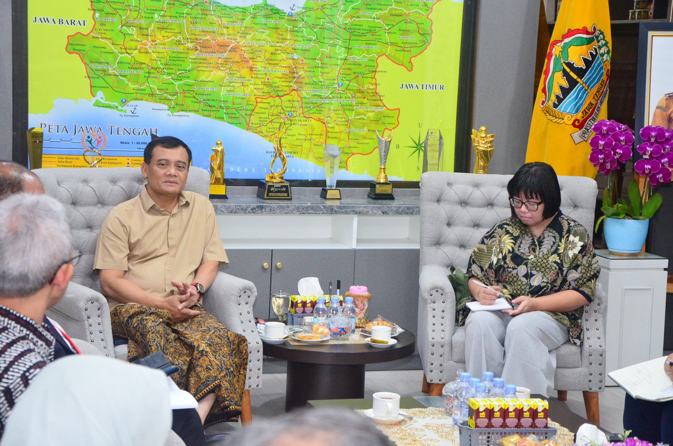 Perkuat Infrastruktur Logistik, Pemprov Jateng Gandeng Pemerintah Inggris