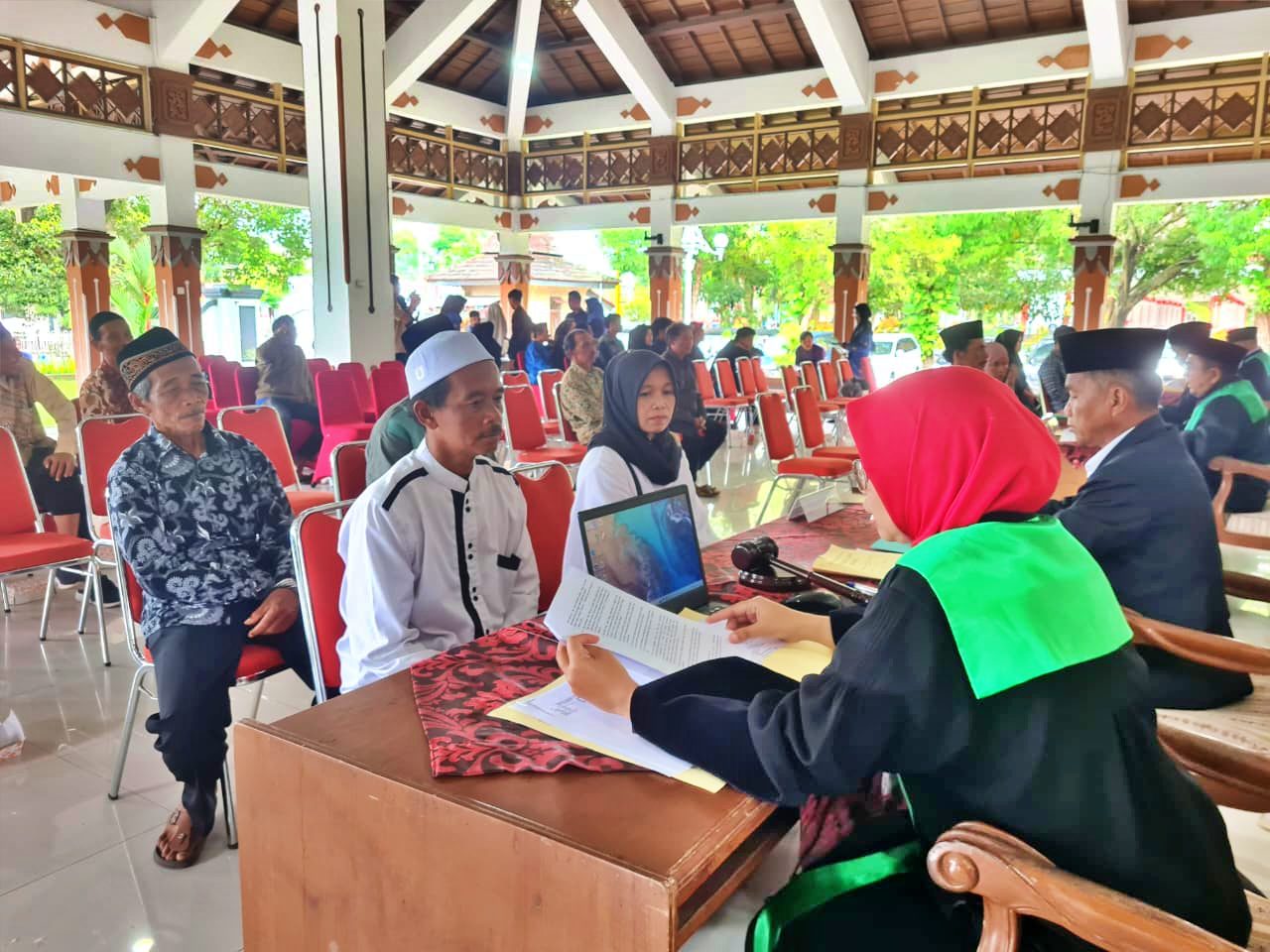 Miris! 145 Ribu Warga Magelang Nikah Tak Tercatat, Program Isbat Nikah Ramai Diserbu