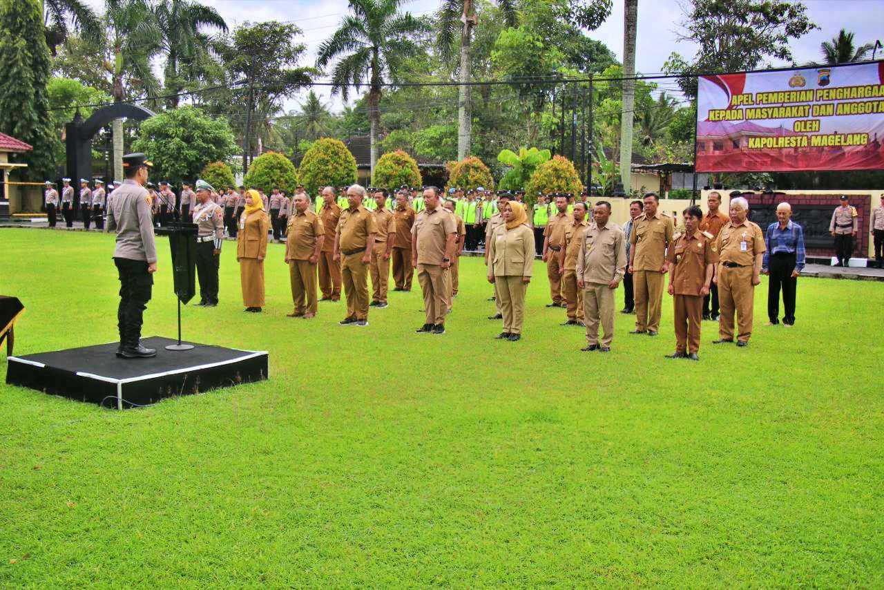 Polresta Magelang Beri Reward Warga dan Aparat Desa yang Aktif Jaga Kamtibmas