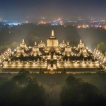 ilustrasi wisata Candi Borobudur siap sambut wisatawan Nataru_foto AI