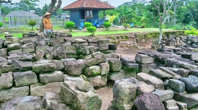 Candi Karangnongko